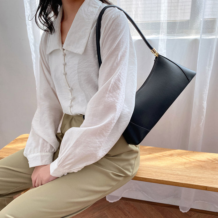 【本革ハンドバッグ】女性らしい可愛らしさ＋上品＝モテアイテム！！ 女子会、デート、通勤にマルチに大活躍です◎