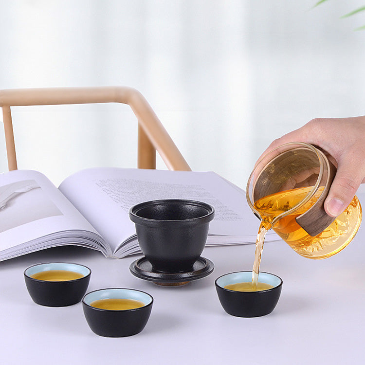 【お茶器セット】ポット＋カップX３、まとめて収納、場所を取らない コンパクト仕様