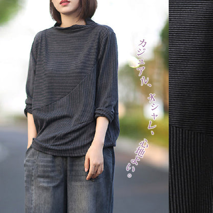 【ストライプブラウス】シンプルなストライプ柄、トレンドのモックネック、着回し力抜群